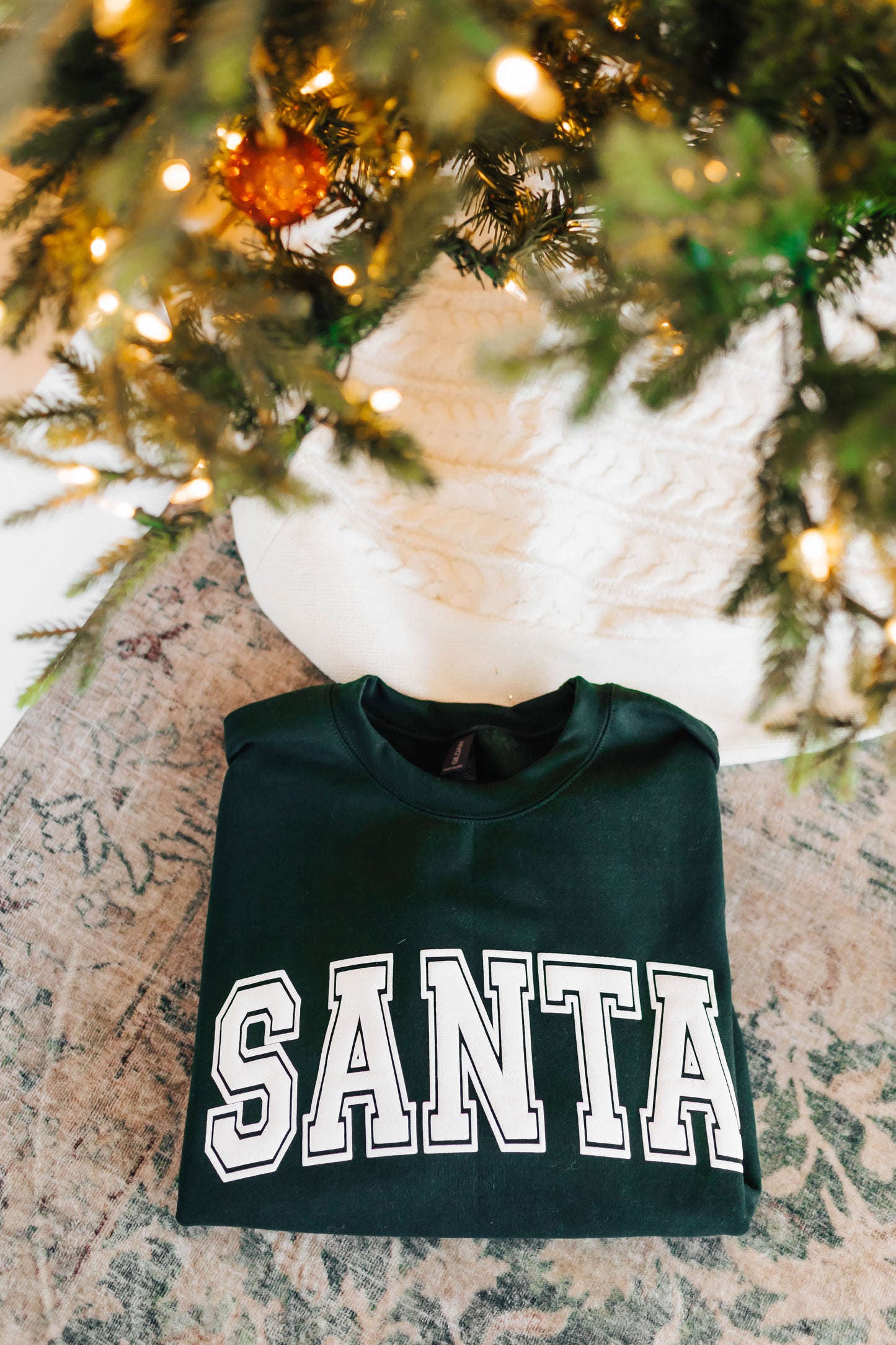 ‘Santa’ Puff Crewneck