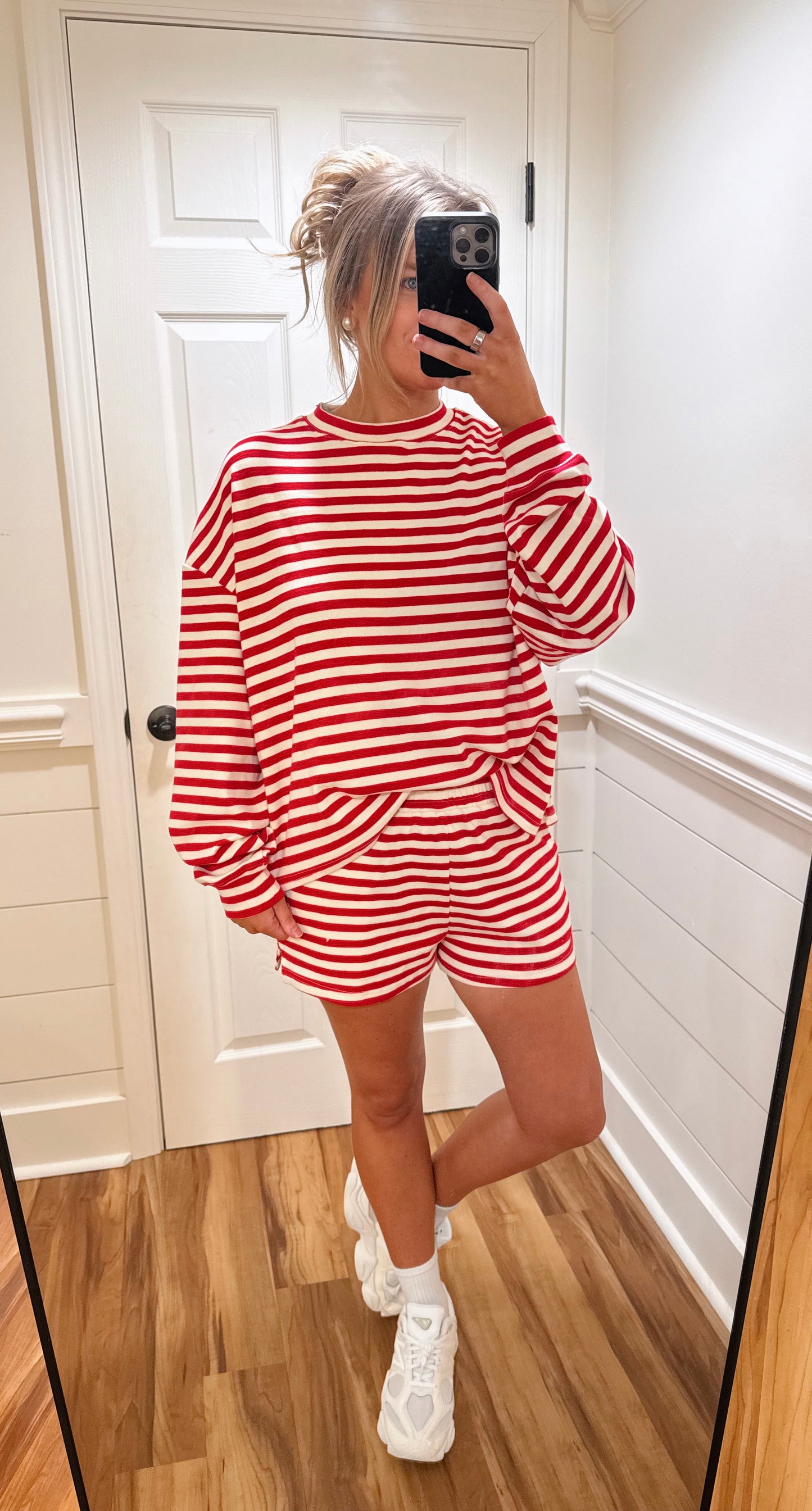 Cherry Coast Lounge Set