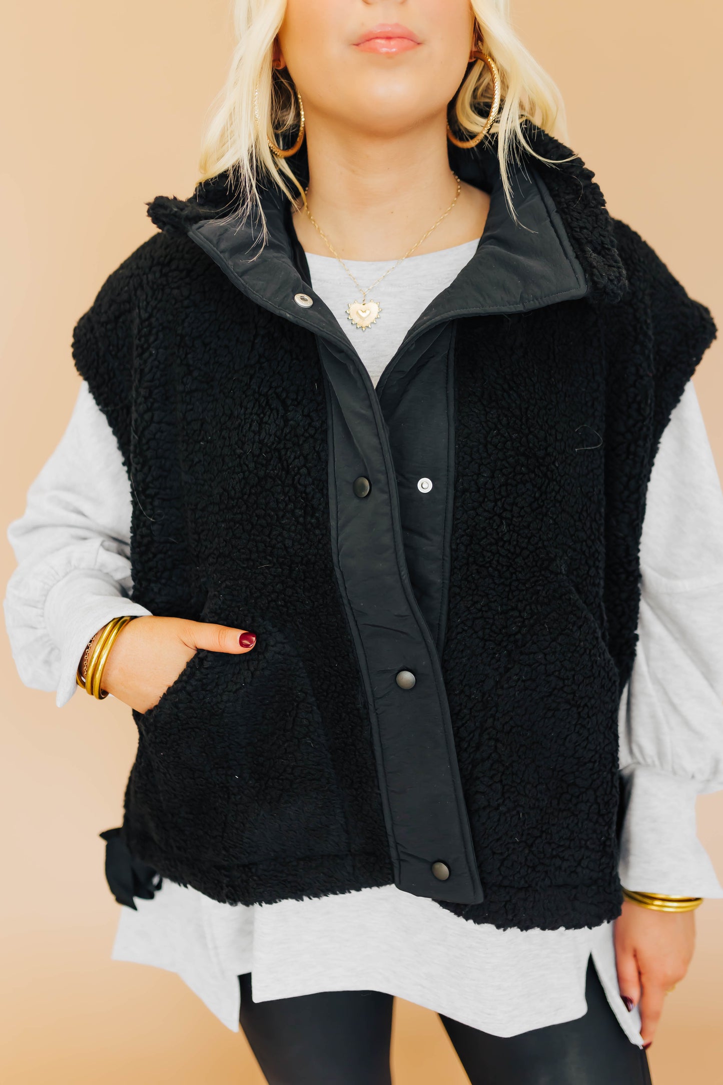 Feel It All Black Sherpa Vest