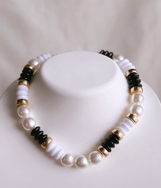 Dusky Pearl Necklace